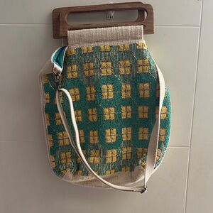 Elegant Teal and Yellow Beaded Patterned Bag